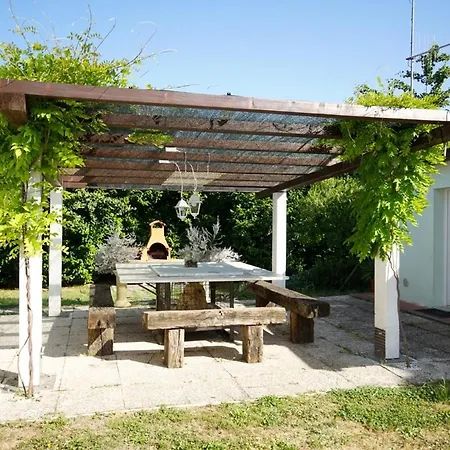 Bed & Breakfast Borgo Del Priolo - Petfriendly *