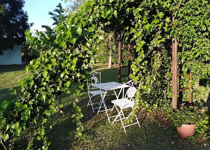 Borgo Del Priolo - Petfriendly 3*